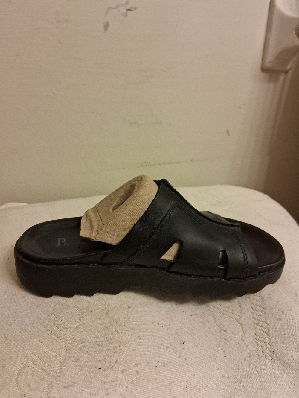 Mens BASS Black Leather Slide Sandals size 7 - Picture 10 of 16
